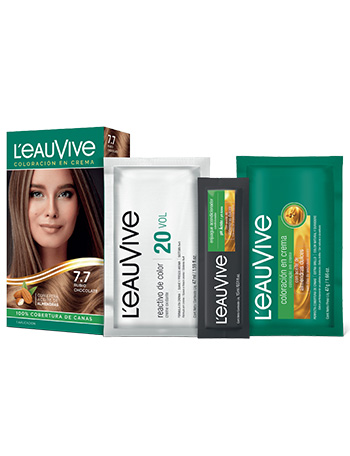 Kit de Coloración L’eau Vive# brinda brillo y color duradero a tu pelo, gracias a su fórmula con aceite de almendras dulces, presente en la coloración y el enjuague acondicionador PH ácido.